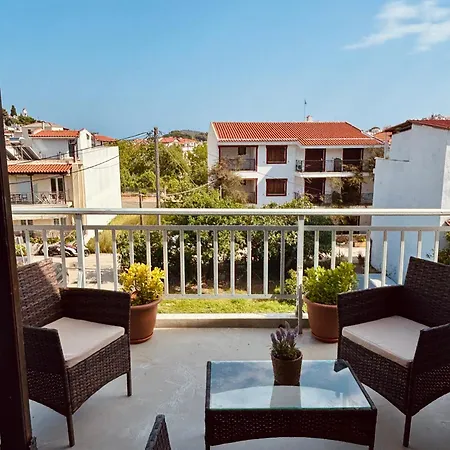 Semeli Skiathos-stad
