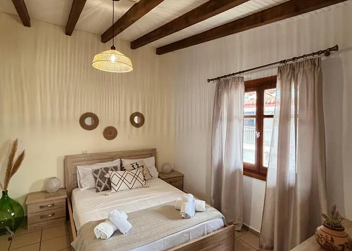 Semeli Apartment Skiathos Town