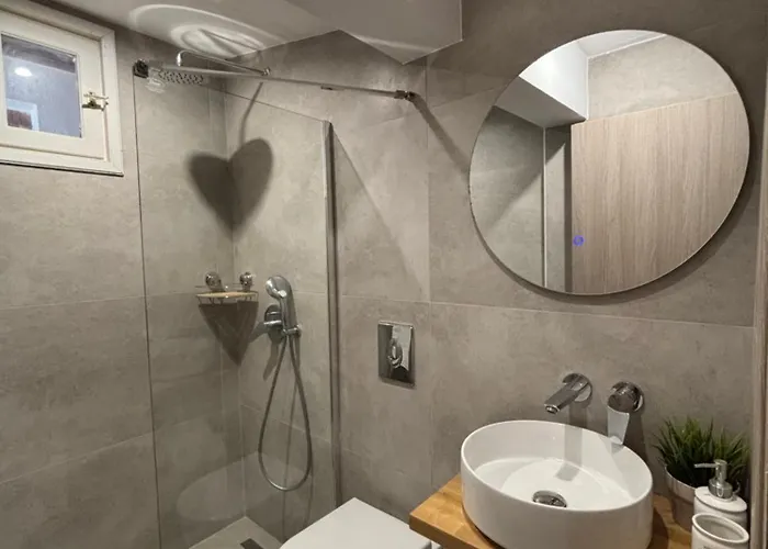 Semeli Apartment Skiathos Town