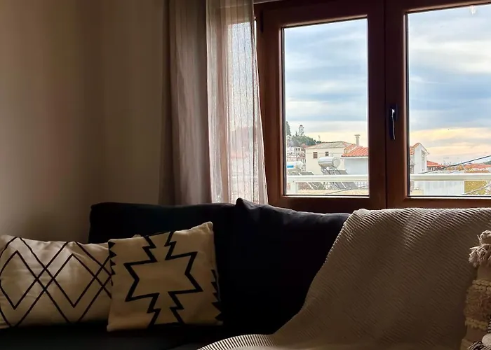 Semeli * העיירה סקיאתוס